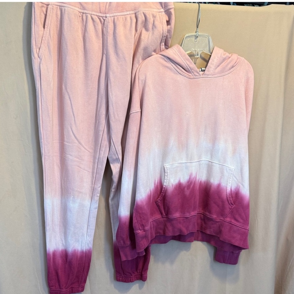 Wildfox Pink Ombre and White Tie-Dye Hoodie joggers 2 pc set